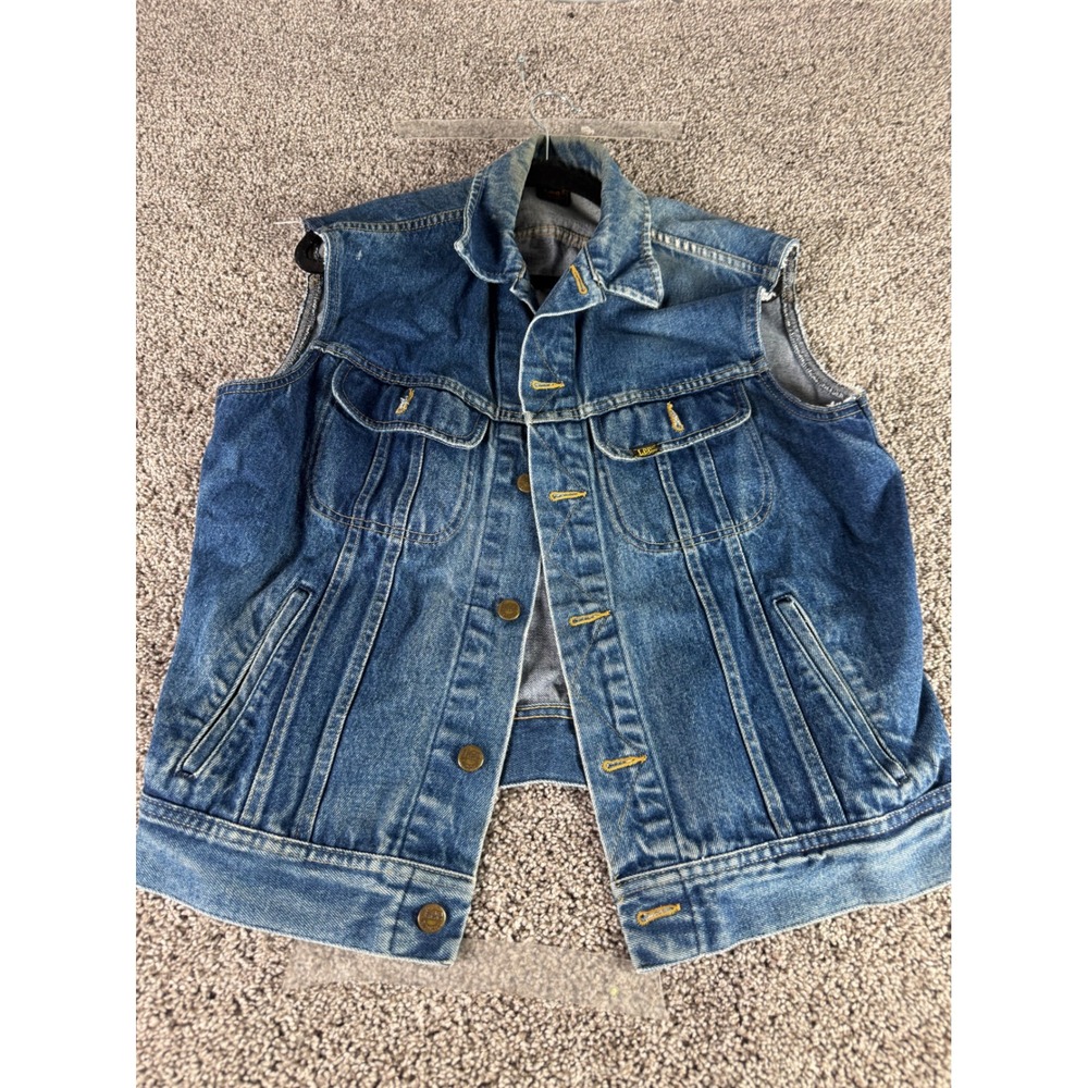 Vintage Lee Denim Vest Mens Medium Wash Sleeveless Trucker Jacket Made in USA